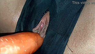 Teacher Passionately Shares Knowledge with Student's Mouth and Shaved Pussy