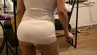 Anna Maria Mature Latina Doing What She Loves