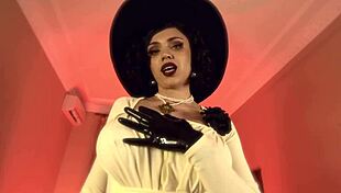 Lady Dimitrescu Enjoys Hot Fuck