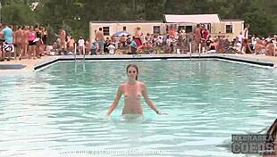 Watch Amanda Sample's Behind-The-Scenes Squirt Compilation.