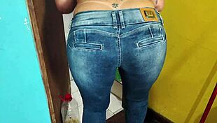 Entiado se empolga massageando sua madrasta com sua bunda maior do brasil ele não contava que seu pai ia chegar