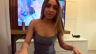 my skinny neighbor sucked my dick until i came all over her