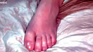 curvy woman humps pillow then rides