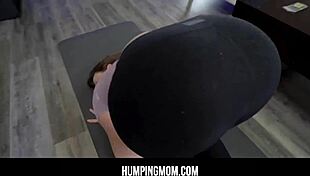 Mačeha in pastorek jebeta na hrbtu očima