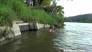 Twink Gives Intense Handjob Punch