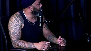 Teve Uma Crise E Voltou Pro Clt Tem Que Humilhar Pau Pequeno E Quem Ela Mama Senta Ou Passa - Middy Watch On Sheer Red