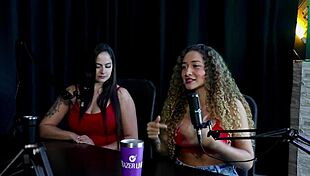 i love watchin bruninha gettin masturbated on the moto and her gang bang