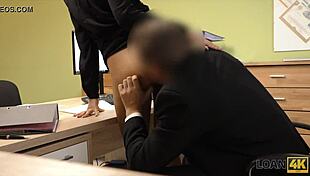 freche blondine fickt zum ausleihen um neuen mercedes