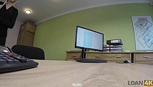 freche blondine fickt zum ausleihen um neuen mercedes