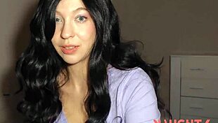 شاهدت حماتي تأخذها في الشرج بدلاً من صديقتي