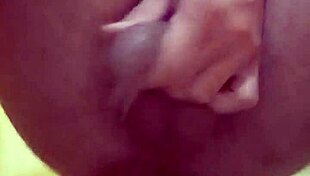 Male Squirt Helped by Two Sandals in Stretched Ass