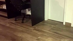 Gostosa Japonesa Chamou Bombeiro Pra Apagar O Fogo Do Seu Cuzinho