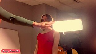 Jeny Smith's Bubble Butt Stretches in Erotic Yoga Prank!