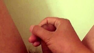 Oh man, just wanking in the bathtub feels so good 😌