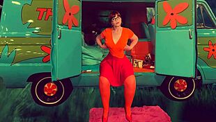 Granny Velma Dinkley's Cosplay Fuck Mystery Creampie Surprise