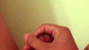 Oh man, just wanking in the bathtub feels so good 😌