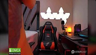 Bold Big Ass Teen 18+ Shaking Her Culonaa