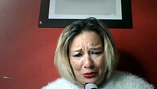 Lola chatting about interesting things