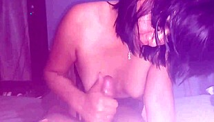 I met her on xvideos and she invited me to her house to cojer I mean fuck