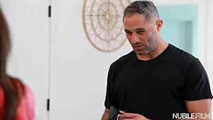 Petite Teens in Hardcore Threesome Fucking and Deepthroat