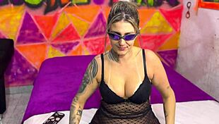 enganei minha meia irma testando sabores duvido voces nao gozar em um minuto com isso que ela faz video completo sheer e red