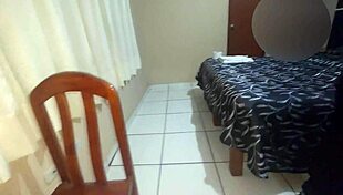 Aida Shows How to Squirt and Gets a Beautiful Anal Creampie in Casting 004