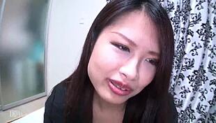 Picking up a confident beautiful OL