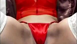 Mommy noel squirts with dildo in all holes solo!