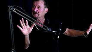 Carlos Urach Gives Remedies and Ass Tips