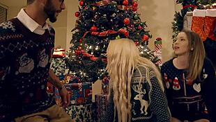 Step-niece, I'll do anything for my step-uncle's love, even if he's old and skinny, in taboo young and old fantasy