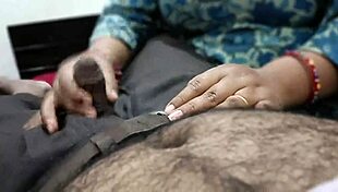 Put In Stepsister's Mouth In Bedroom Homemade Scene