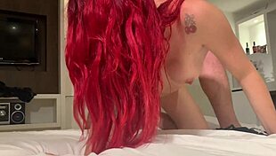 Ruiva Chupa Muito Big Cock Monster!