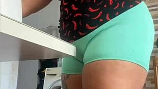 Japanese BBW Shows Off Swollen Pussy