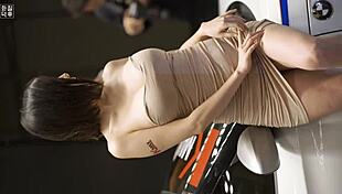 Jeg så denne varme seoul koreanske racerpige og blev ophidset