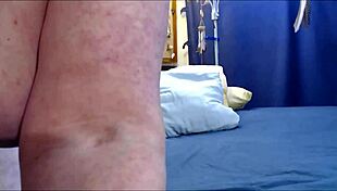 dawn demands you breed her thickness in this retro roleplay fantasy.