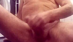 Chris says, Watch my cam show