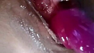 Juices of pleasure flow in lesbian squirting session