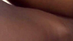 Madrastra cachonda con gran culo le encanta el semen de su hijastro