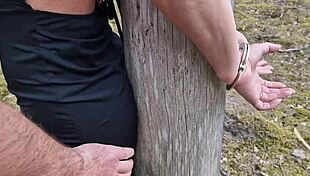 Vkladajú dva k*ky do zadku nevinného dievčaťa, DAP plný anal, moč, Latina 20 rokov