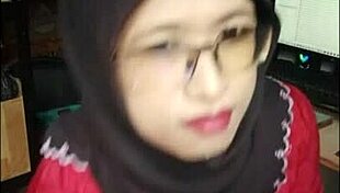 Black hijab transgirl slut masturbates until cum crossdressing transsexual arab cock solo