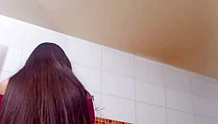 Latina aunt with giant cameltoe masturbates for her stepson, her marked vagina in leggings