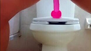 petite amateur sends homemade video to boyfriend, leaked part 1