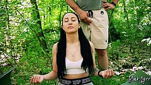 i jerk off on ponytail brunette during her meditation, huge free use facial