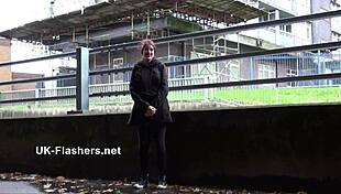 Indian teen Zarina Masood masturbates publicly while oriental babe flashes