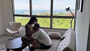 dormiu sem len�ol entao meti gostoso sem d� na gostosa