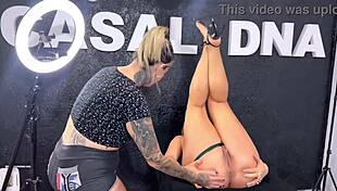 Oh wow, that tattoo artist diving into the muff until the client cums in her mouth!