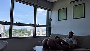 dormiu sem len�ol entao meti gostoso sem d� na gostosa