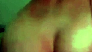 Gravada Secretamente Antes De Ir A Escola A Enteada Da O Cu Novinha Acorda E Faz Anal Sentando Na Pica Do Padrasto