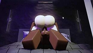 В студии она скачет на большом черном члене, ее большая жопа и сиськи подпрыгивают