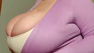 Mature Lady Flaunts Her Big Tits In Casual Setting